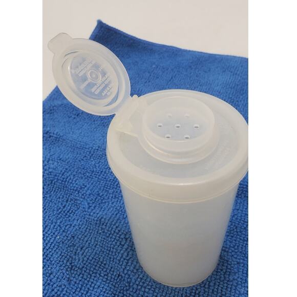 Vintage 1954 Millionaire Line Tupperware Shaker W/Lid & Flip Top Cap # 10 - Picture 3 of 5